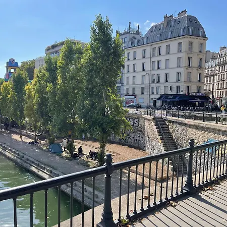 Meuble Proche Gare Du Nord Et Gare Du Nord Acces Direct Metro * Paris